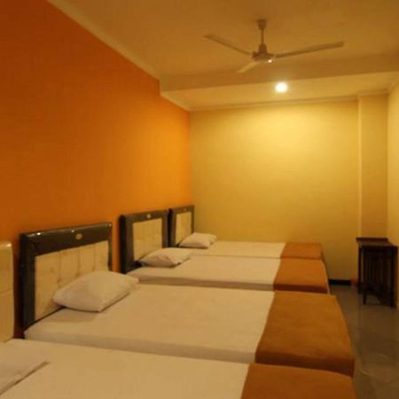 Ct1 Bali Bed & Breakfast Кута Екстер'єр фото