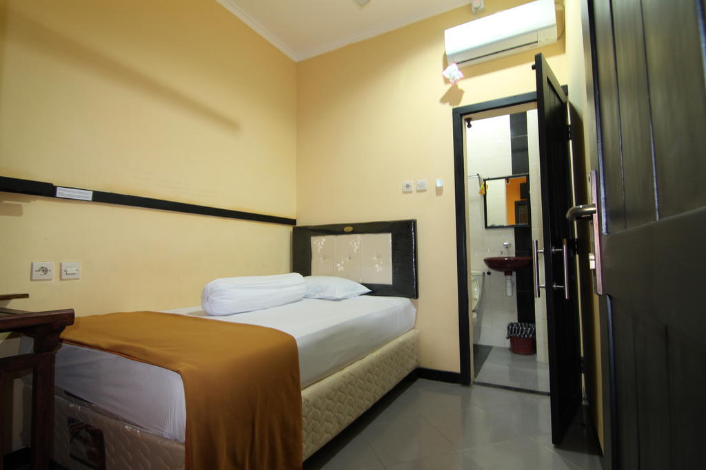 Ct1 Bali Bed & Breakfast Кута Номер фото