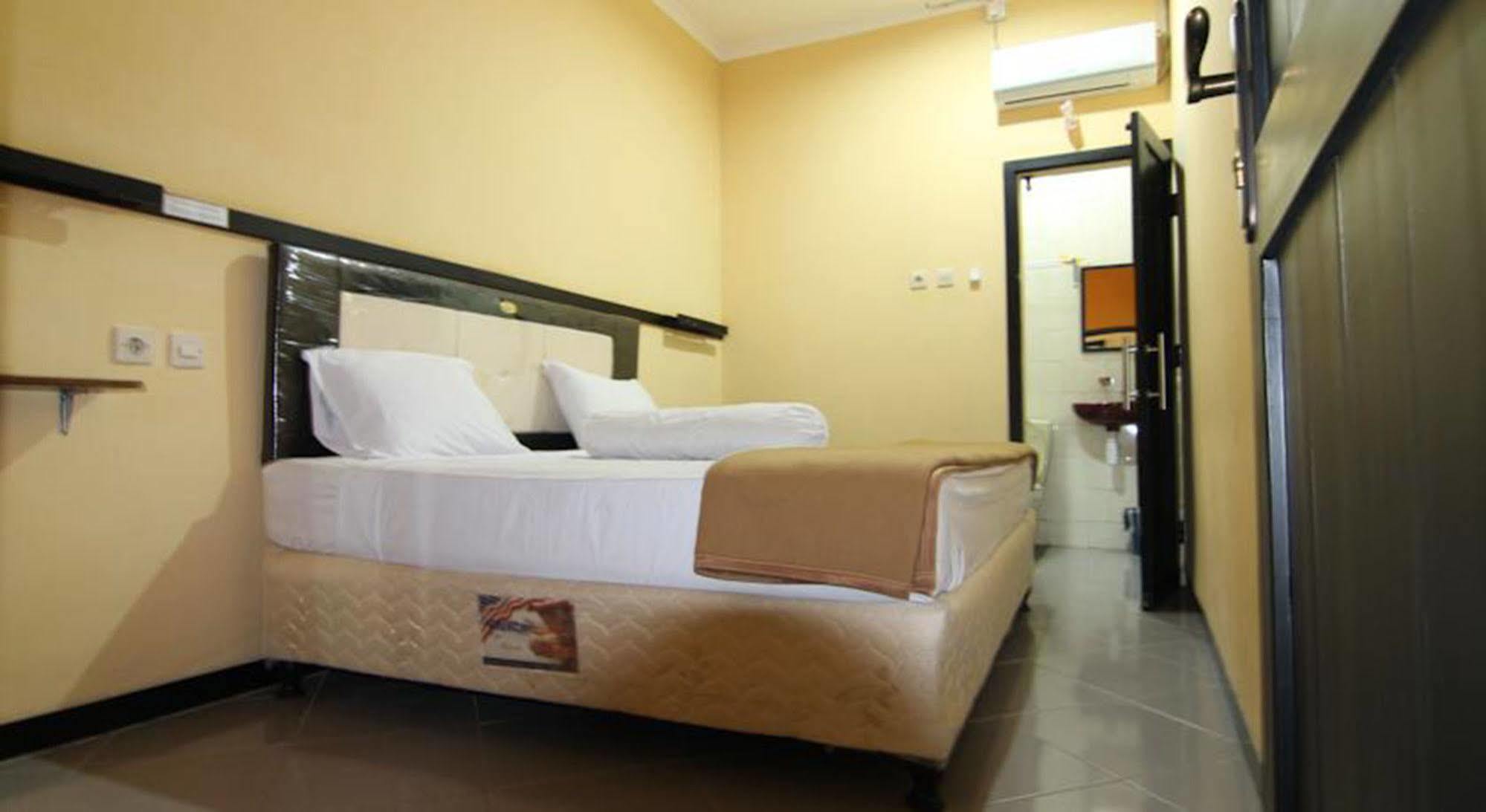 Ct1 Bali Bed & Breakfast Кута Екстер'єр фото